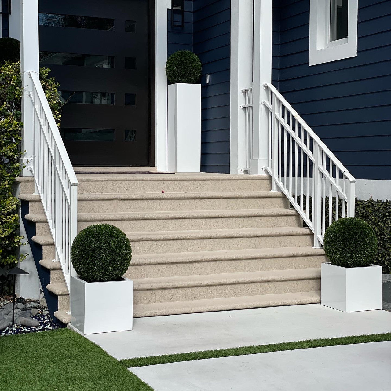 Large Block Fiberglass Planter with 20″ Topiary				
(1 in Stock)