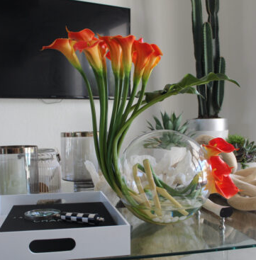 Crosswinds Vase with Mango Calla Lilies