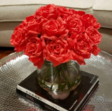 Large Rota Cylinder with Red Roses