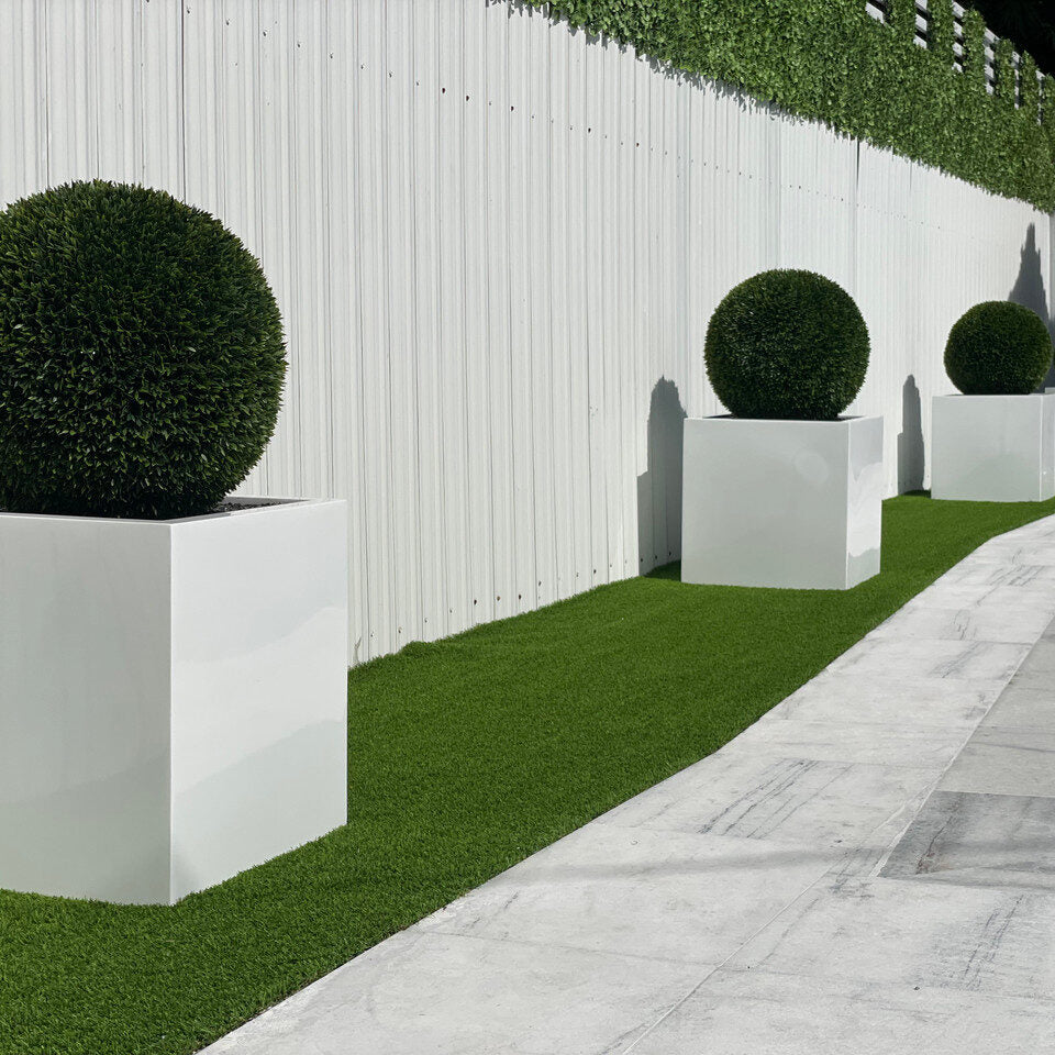 Large Block Fiberglass Planter with 20″ Topiary				
(1 in Stock)